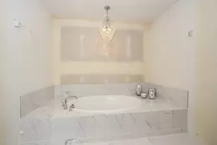 3617 Emerald Rd, Elgin, IL 60124 - Photo 15