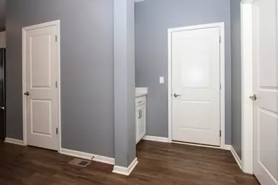 3617 Emerald Road, Elgin, IL 60124 - Photo 9