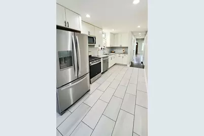 320 W 101st Place, Chicago, IL 60628 - Photo 5