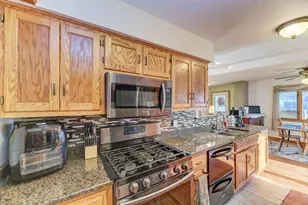 1847 Lakewood Dr, Wilmington, IL 60481 - Photo 13