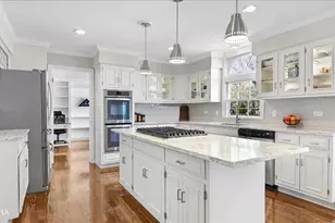 2549 River Woods Dr, Naperville, IL 60565 - Photo 7