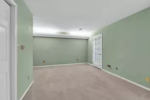 8 Heaton Ct, Sugar Grove, IL 60554 - Photo 25