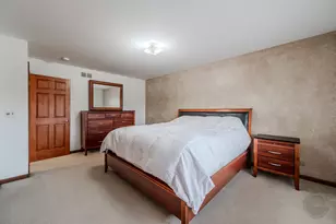 2413 Flambeau Dr, Naperville, IL 60564 - Photo 37