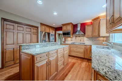 2413 Flambeau Drive, Naperville, IL 60564 - Photo 13