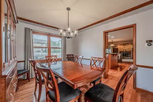 2413 Flambeau Dr, Naperville, IL 60564 - Photo 9