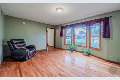 2413 Flambeau Drive, Naperville, IL 60564 - Photo 7