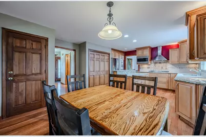 2413 Flambeau Drive, Naperville, IL 60564 - Photo 19