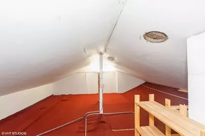 8885 Dryden Street, Woodridge, IL 60517 - Photo 15