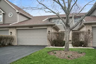 659 N Walden Drive, Palatine, IL 60067 - Photo 1