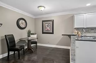 659 N Walden Dr, Palatine, IL 60067 - Photo 11