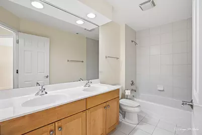 214 Taylor Court, Buffalo Grove, IL 60089 - Photo 11