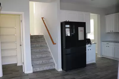 801 Parkside Lane, Yorkville, IL 60560 - Photo 13