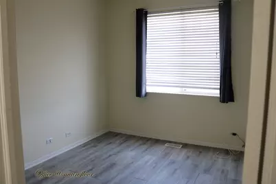 801 Parkside Lane, Yorkville, IL 60560 - Photo 9