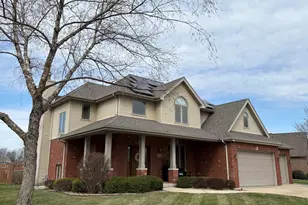 1800 Kingtree Dr, Morris, IL 60450 - Photo 1