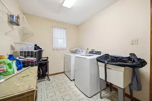 18641 Cedar Ave, Country Club Hills, IL 60478 - Photo 17