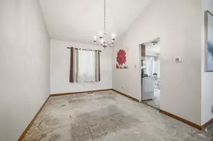 18641 Cedar Ave, Country Club Hills, IL 60478 - Photo 5