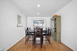 1606 W Concord Dr, Arlington Heights, IL 60004 - Photo 9