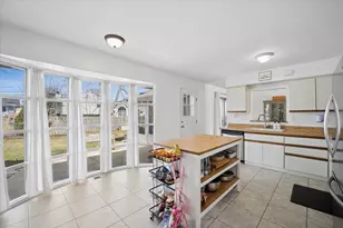 1606 W Concord Dr, Arlington Heights, IL 60004 - Photo 13