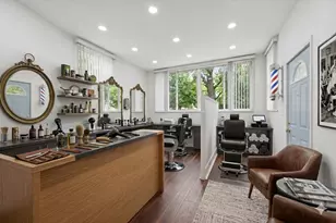 2144 W Montrose Ave, Chicago, IL 60618 - Photo 7