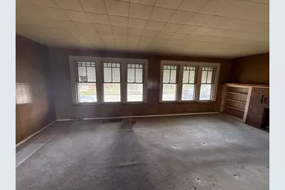 317 W 103rd Place, Chicago, IL 60628 - Photo 3