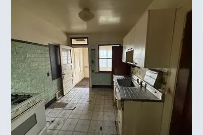 317 W 103rd Place, Chicago, IL 60628 - Photo 7