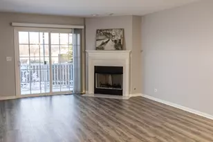 228 W Fairview Way, Palatine, IL 60067 - Photo 3