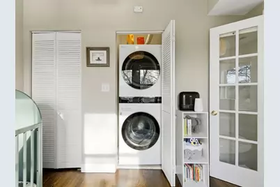 2579 W Montrose Avenue #2N, Chicago, IL 60618 - Photo 13