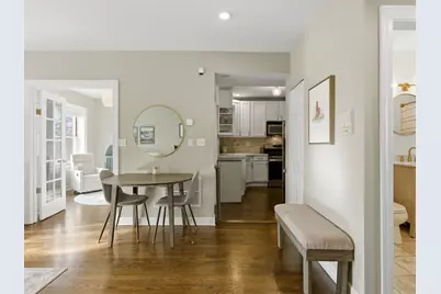 2579 W Montrose Avenue #2N, Chicago, IL 60618 - Photo 3