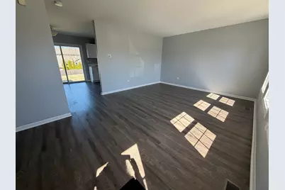 2 Beaver Creek Court, Bolingbrook, IL 60490 - Photo 5