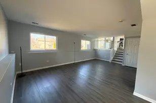 2 Beaver Creek Ct, Bolingbrook, IL 60490 - Photo 13