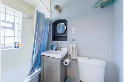 410 Repton Road, Riverside, IL 60546 - Photo 15