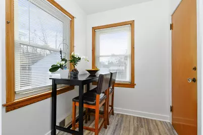 5622 N Kenneth Avenue, Chicago, IL 60646 - Photo 11