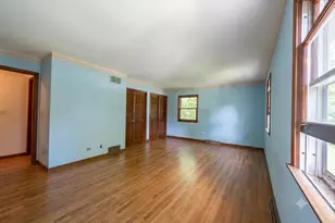 1009 Anne Rd, Naperville, IL 60540 - Photo 17