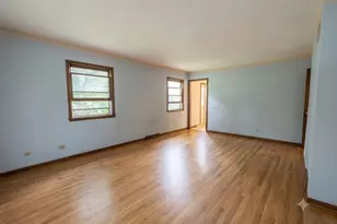1009 Anne Rd, Naperville, IL 60540 - Photo 15