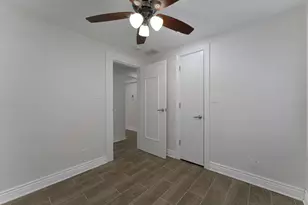 4515 W 88th St, Hometown, IL 60456 - Photo 7