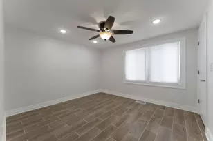 4515 W 88th St, Hometown, IL 60456 - Photo 9