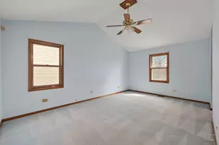 2176 Jordan Ln, Elgin, IL 60123 - Photo 31