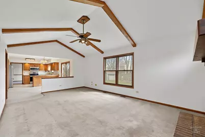 2176 Jordan Lane, Elgin, IL 60123 - Photo 27