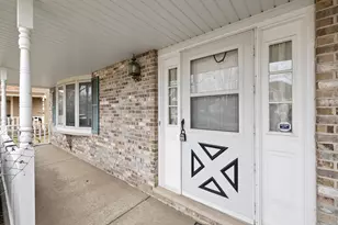 2176 Jordan Ln, Elgin, IL 60123 - Photo 43