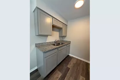 [Address not provided], Lansing, IL 60438 - Photo 5