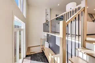 2617 W Carmen Ave, Chicago, IL 60625 - Photo 13