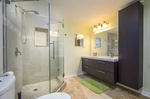 33 River Oaks Cir E, Buffalo Grove, IL 60089 - Photo 21