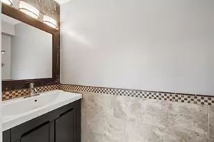 445 Le Parc Cir, Buffalo Grove, IL 60089 - Photo 13