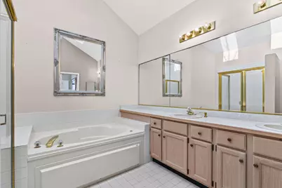 17527 W Stillwater Court, Gurnee, IL 60031 - Photo 21