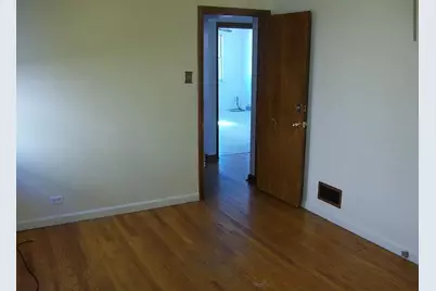 2433 S Keystone Avenue, North Riverside, IL 60546 - Photo 5