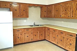 2412 N 76th Ave, Elmwood Park, IL 60707 - Photo 17