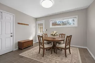 3S328 Juniper Ln, Glen Ellyn, IL 60137 - Photo 13