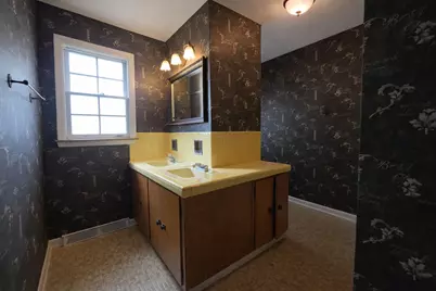 8 N Greenwood Avenue, Palatine, IL 60074 - Photo 7