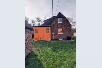 110 Forestdale Parkway, Calumet City, IL 60409 - Photo 3