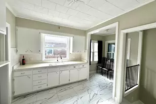 216 Burton St, Waukegan, IL 60085 - Photo 11